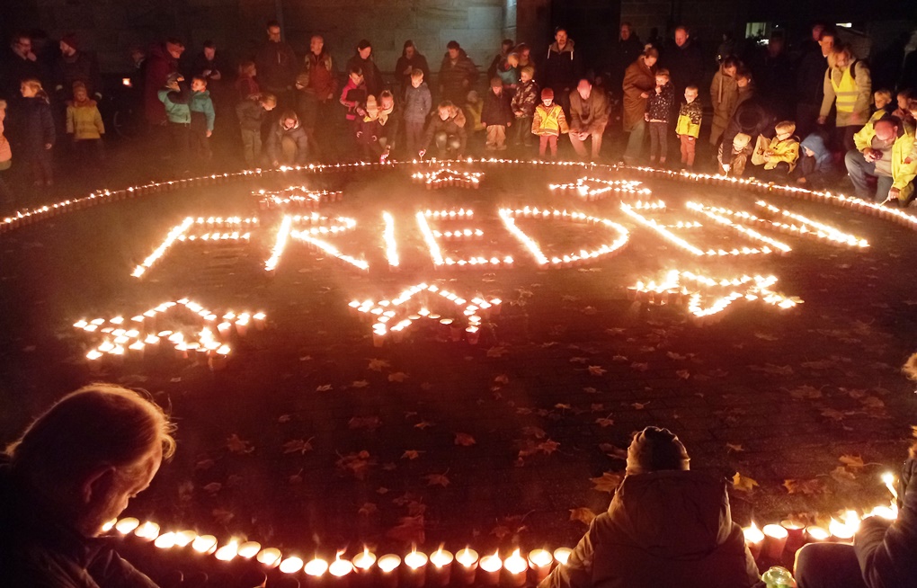 Solidaritätsaktion „Eine Million Sterne“ des Hilfswerks Caritas international